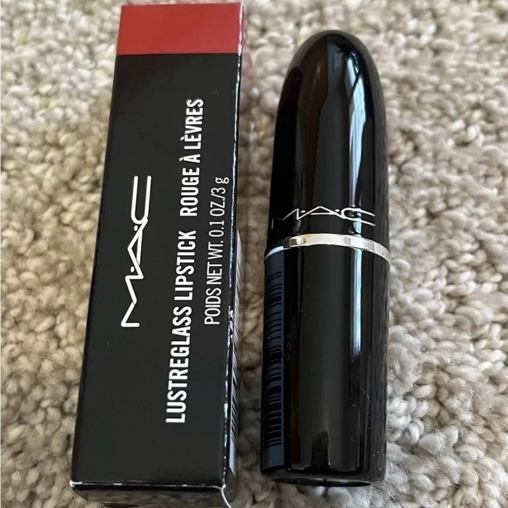MAC Lustreglass Lipstick Chili Popper 562 Full Size 3 g / .01 oz NEW in Box